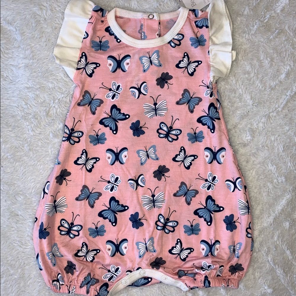 🦋 NWT Bestaroo bamboo onesie romper 🦋